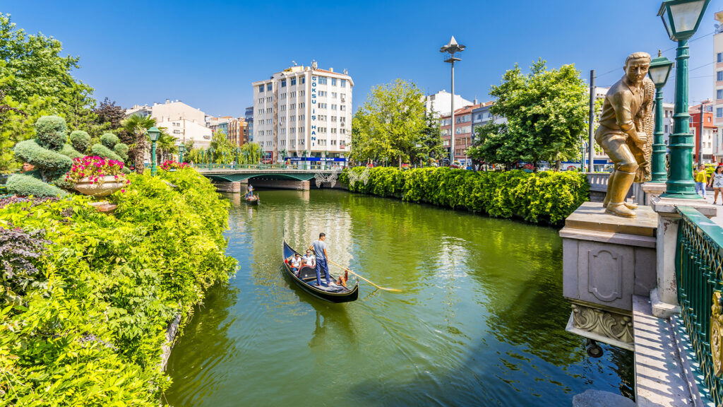 Eskişehir Turu: Doğdu Turizm ile Masalsı Bir Yolculuğa Hazır mısınız?
