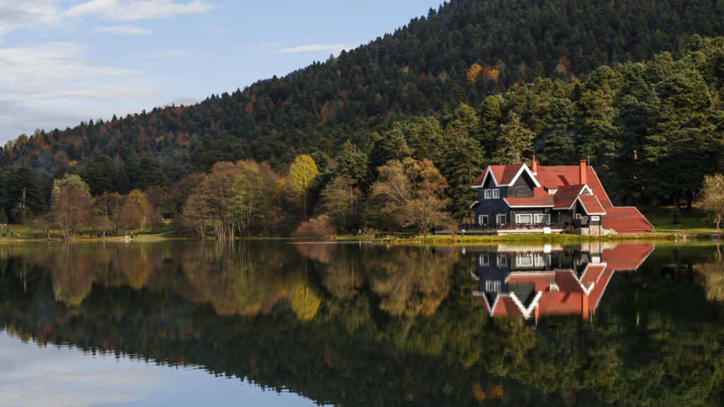 Bolu/Abant Gezi Rehberi: Doğanın Kalbinde Unutulmaz Bir Yolculuk